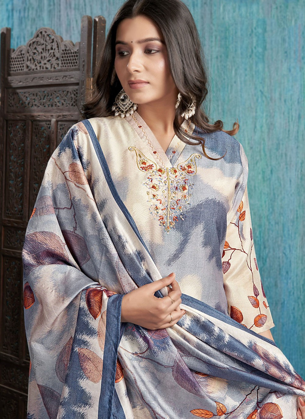 Silk, Viscose Salwar Suit - T3720