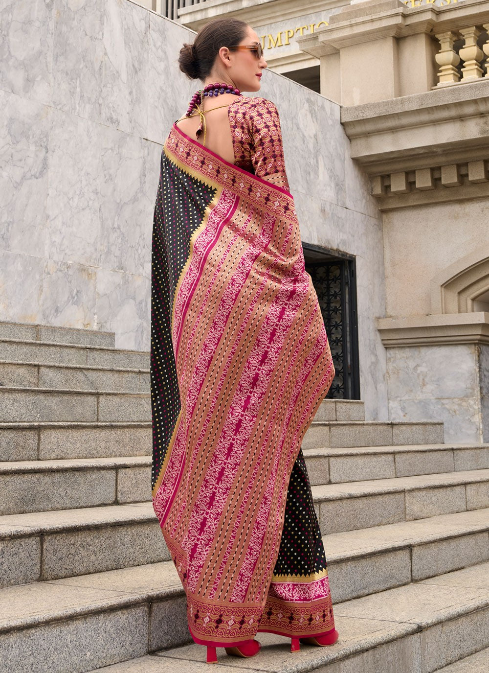 Classic Weaving Zari Banarasi Silk Saree - S8227