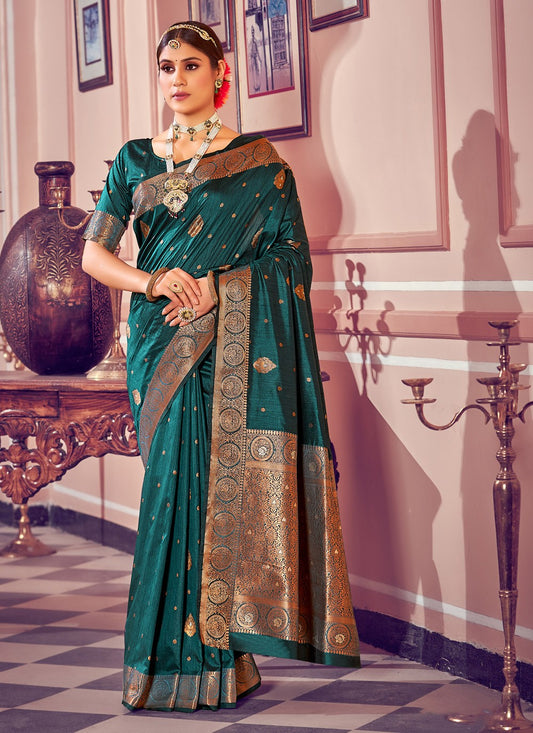 Classic Weaving Zari Banarasi Silk Saree - S2642