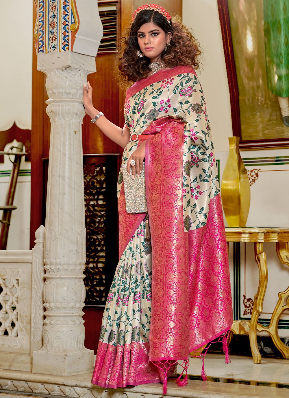 Saree Weaving Zari Banarasi Silk Saree - S2518