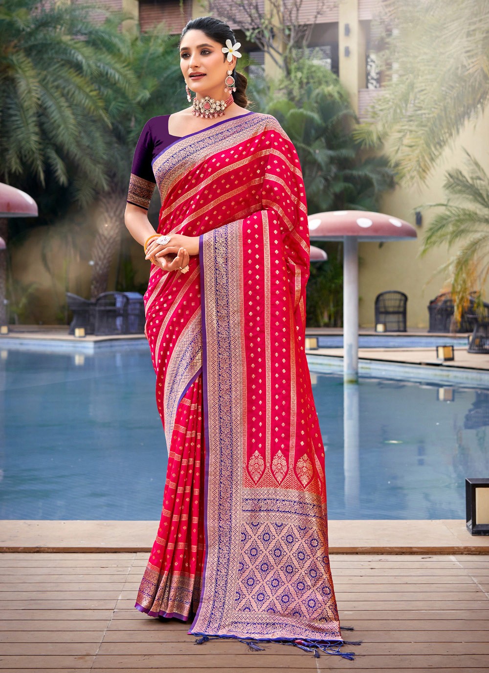 Traditional Weaving Zari Banarasi Silk Saree - S5453