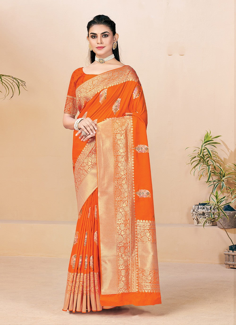 Traditional Weaving Zari Banarasi Silk Saree - S1055