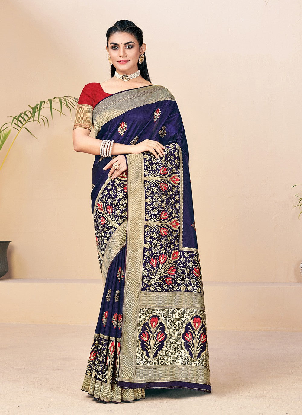 Traditional Weaving Zari Banarasi Silk Saree - S1055