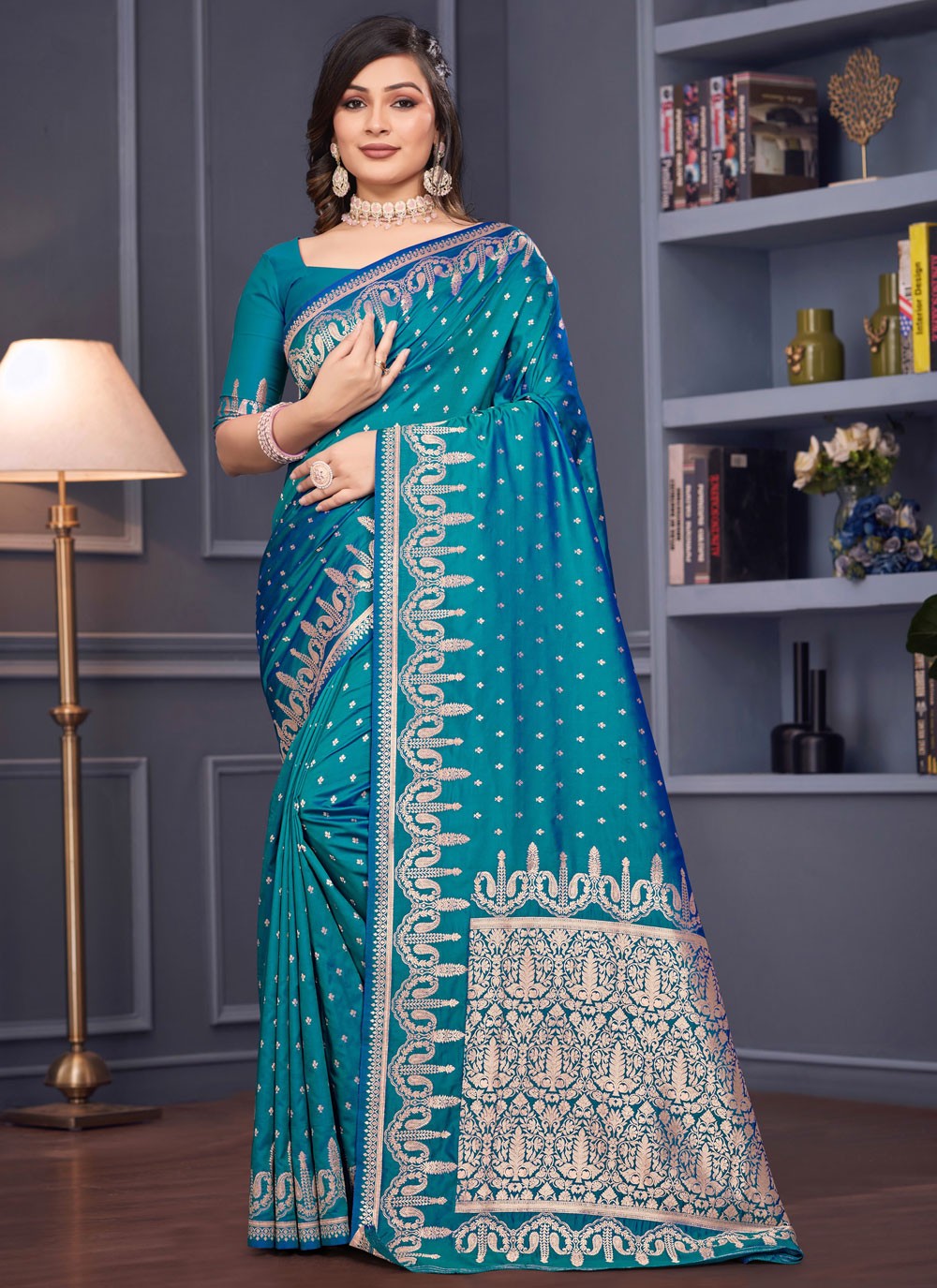 Weaving Zari Silk Saree - S12195