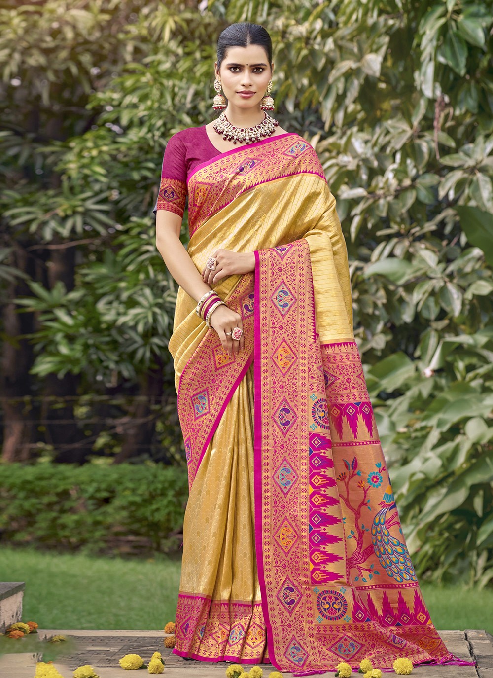 Classic Weaving Zari Silk Saree - S9835