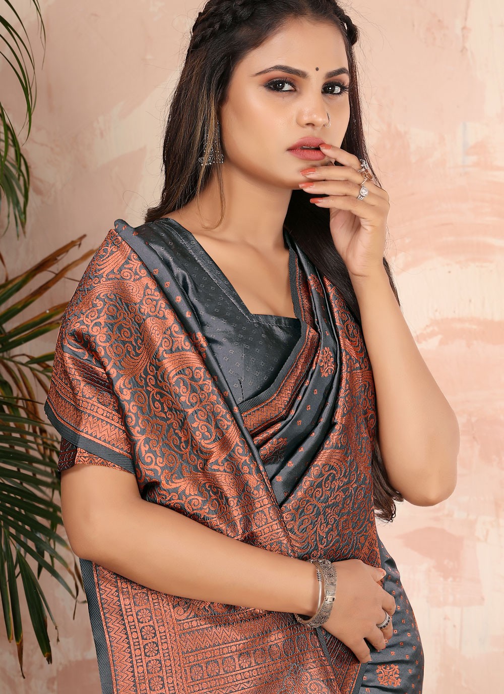 Classic Weaving Zari Banarasi Silk Saree - S2631