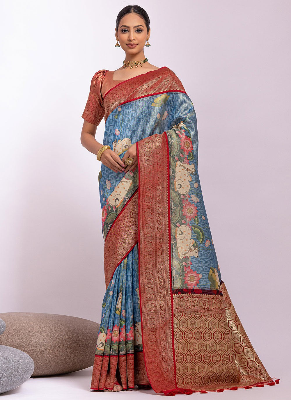 Trendy Weaving Zari Kanjivaram Silk Saree - S5153