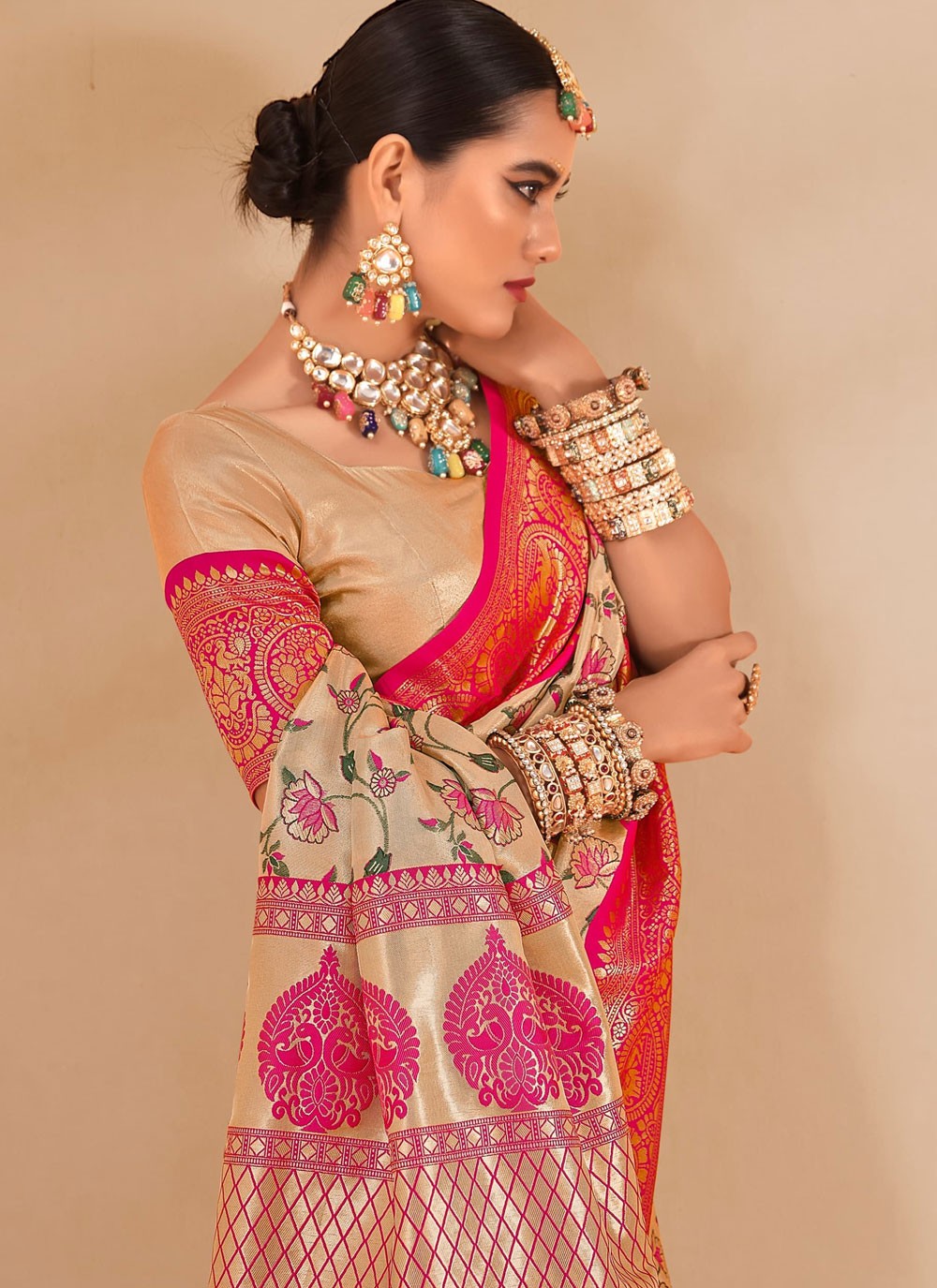 Classic Weaving Zari Silk, Tissue Saree - S9307