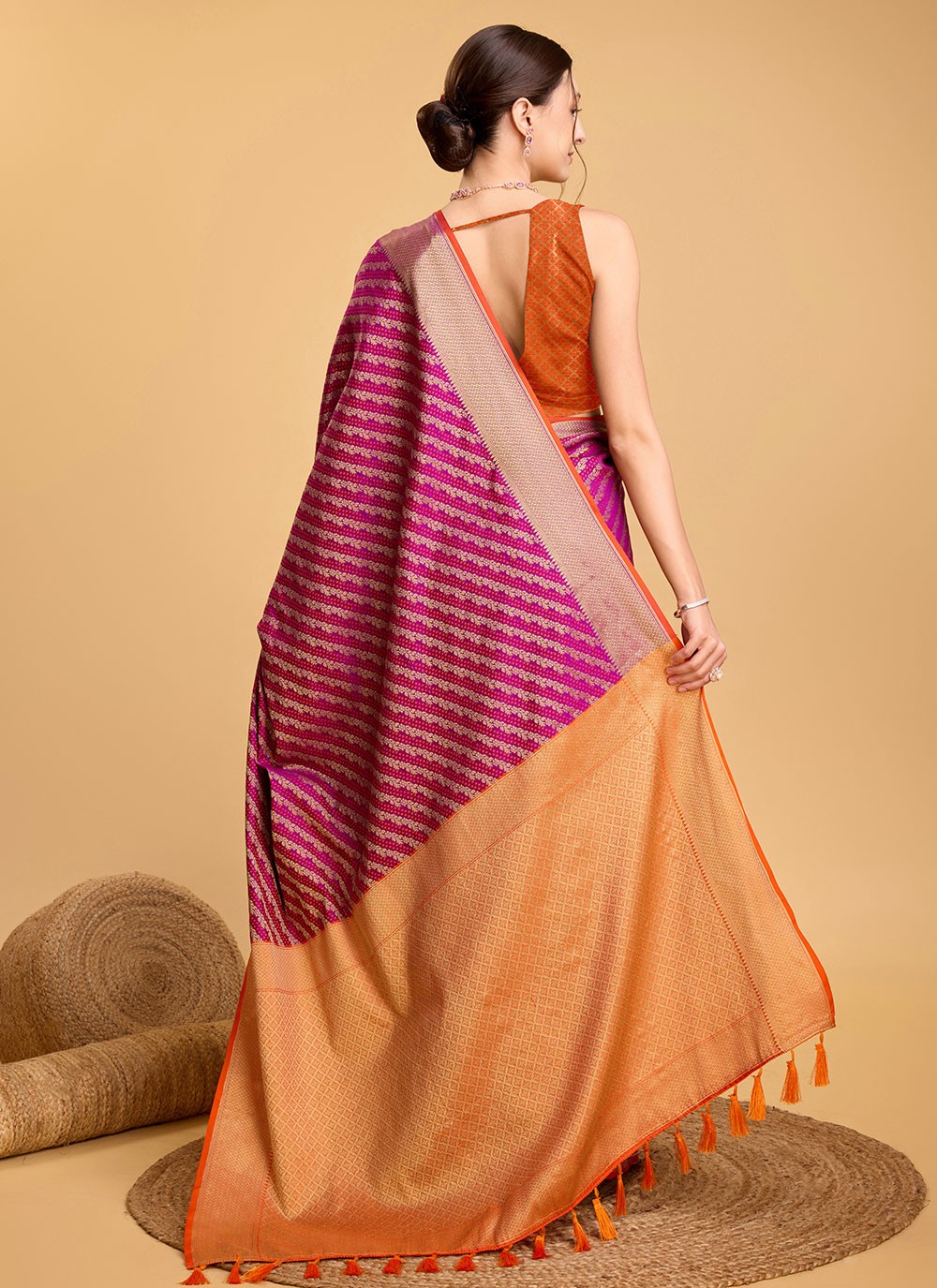 Classic Jacquard Work Patola Silk Saree - S5648