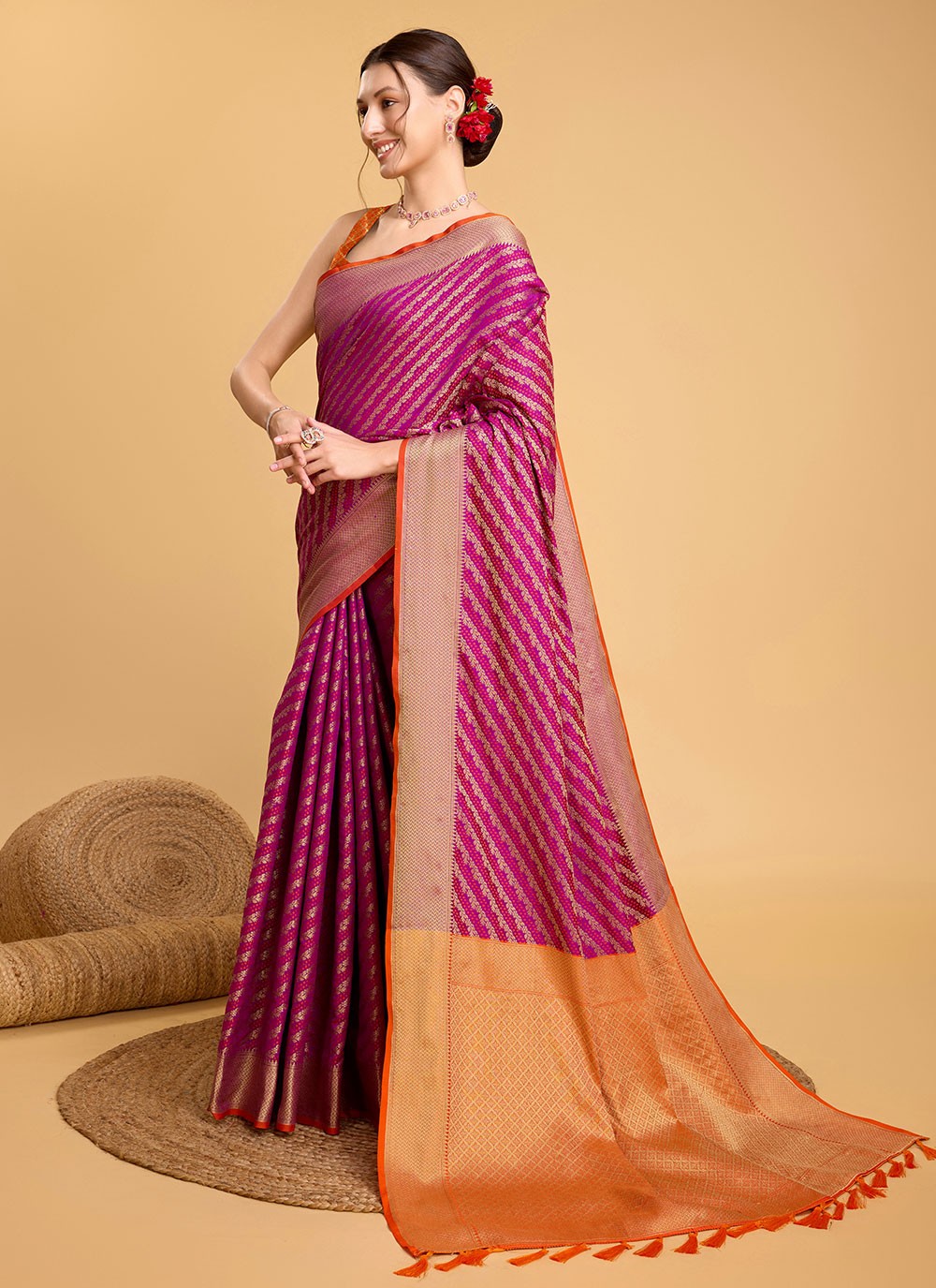 Classic Jacquard Work Patola Silk Saree - S5648