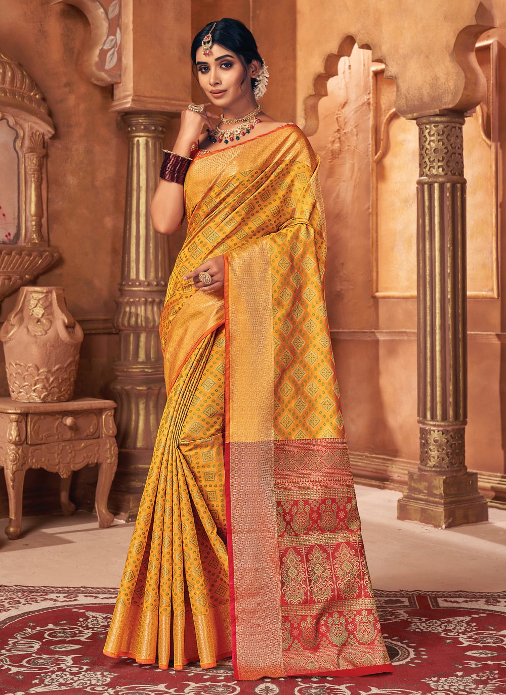 Trendy Weaving Zari Patola Silk Saree - S1374