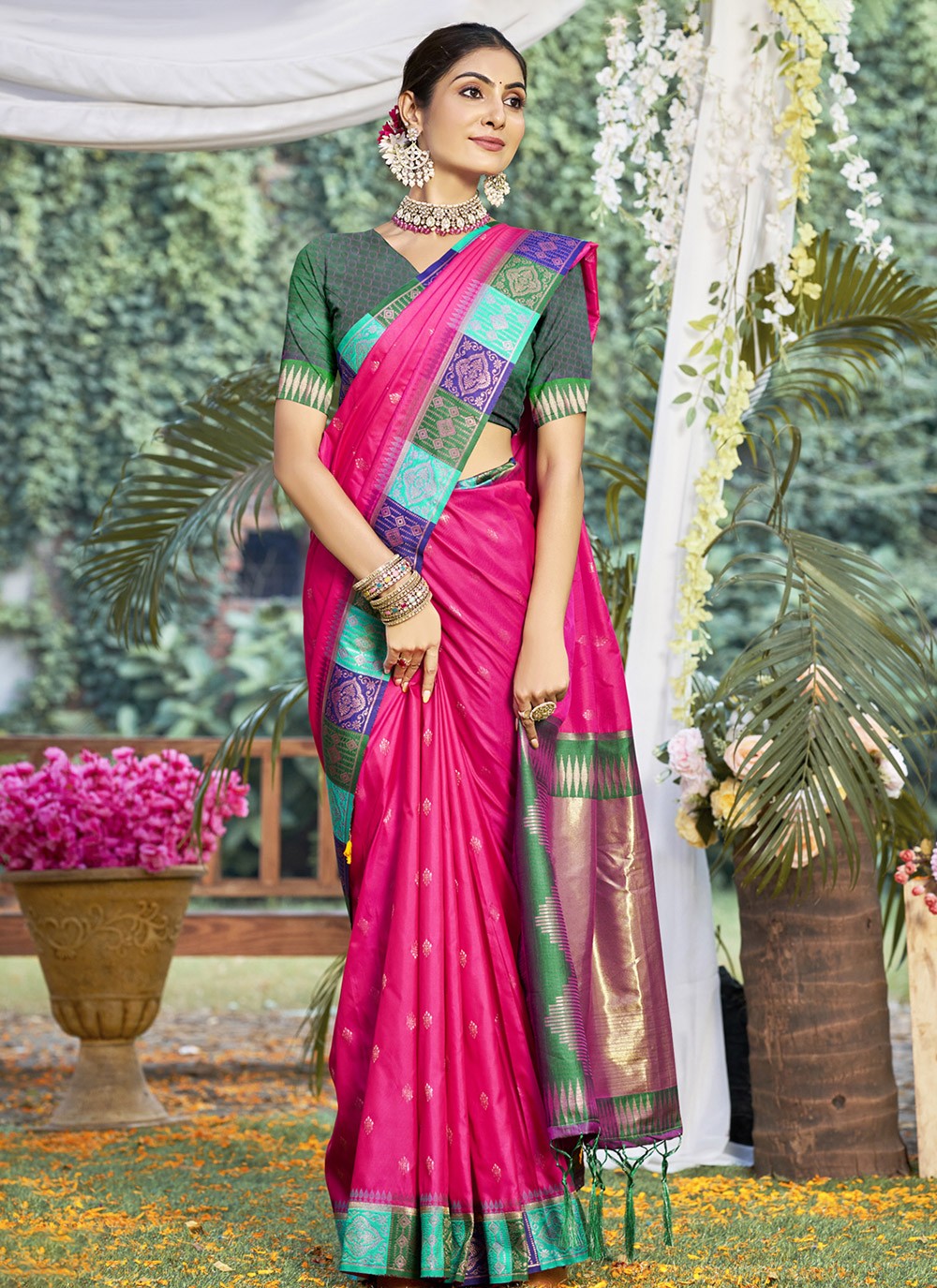 Classic Weaving Zari Silk Saree - S9879