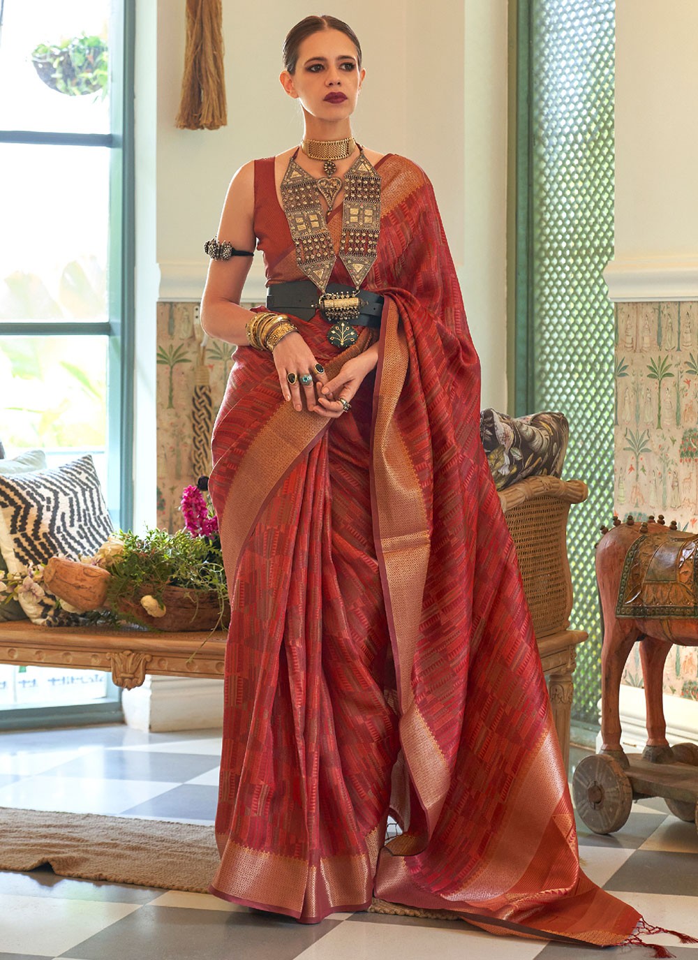 Contemporary Weaving Zari Handloom Silk, Organza Saree - S2275