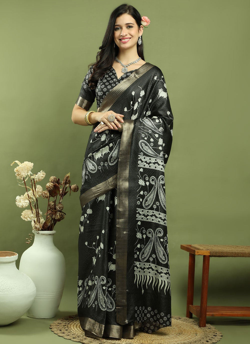 Classic Border Work Silk Blend Saree - S9786