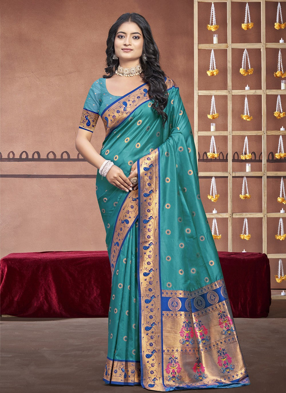 Contemporary Weaving Zari Silk Green Saree - S11168