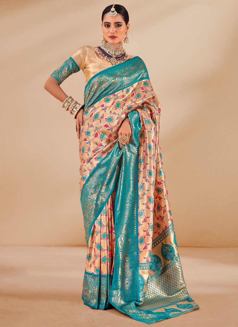 Classic Weaving Zari Silk, Tissue Saree - S9307