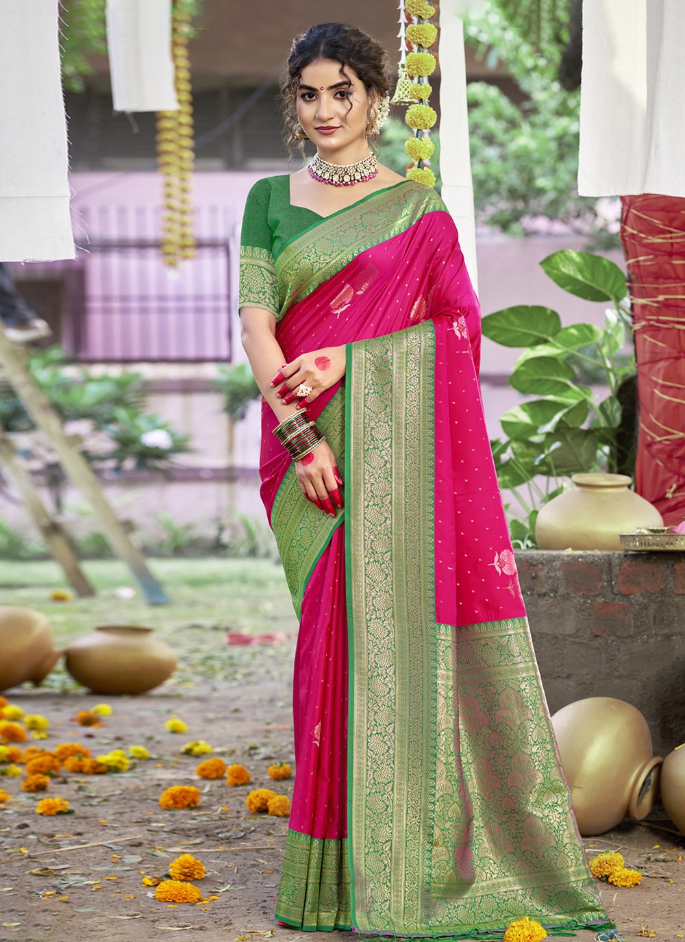 Classic Weaving Zari Silk Saree - S9873