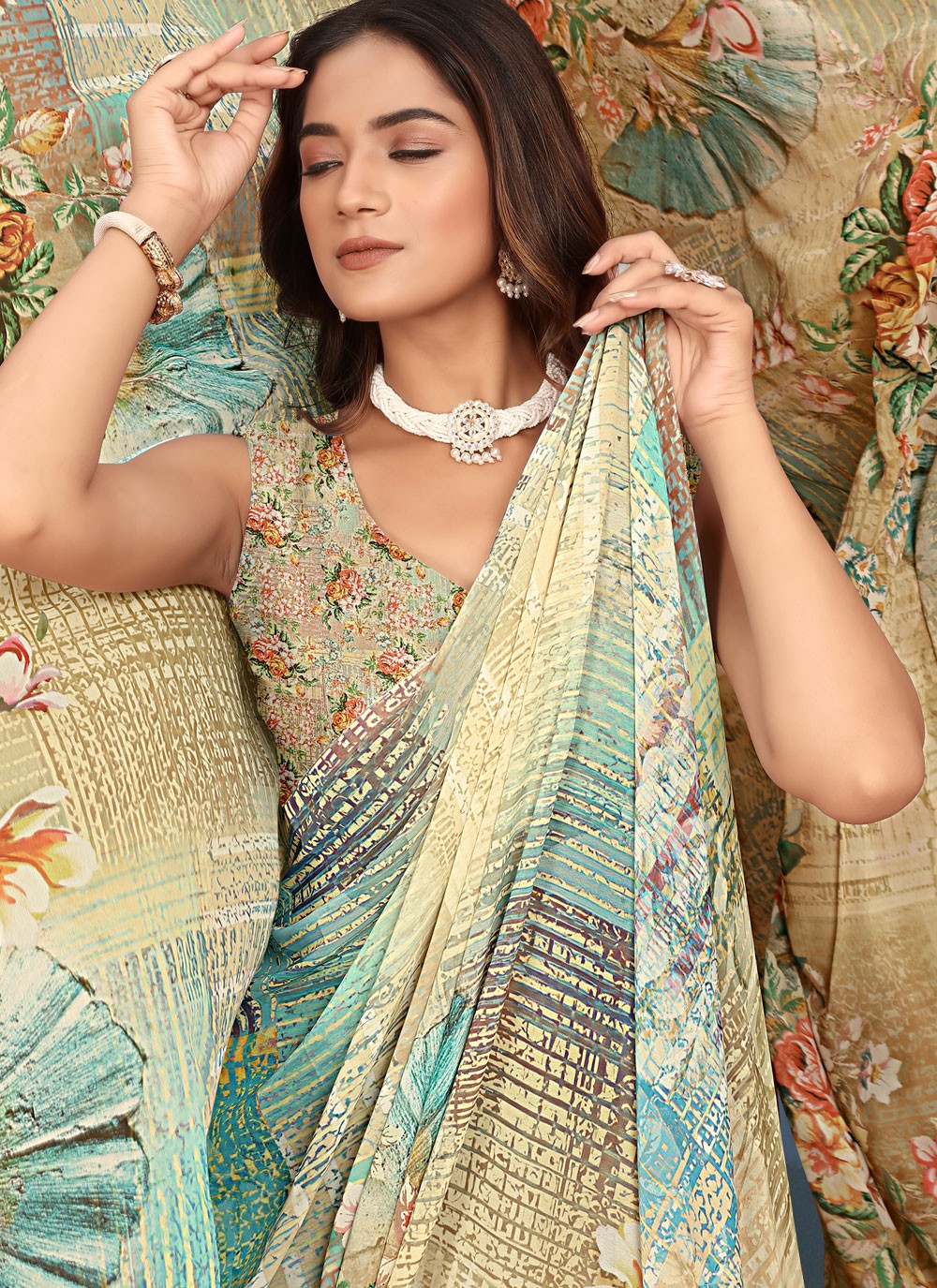 Classic Digital Print Weight Less Saree - S9155