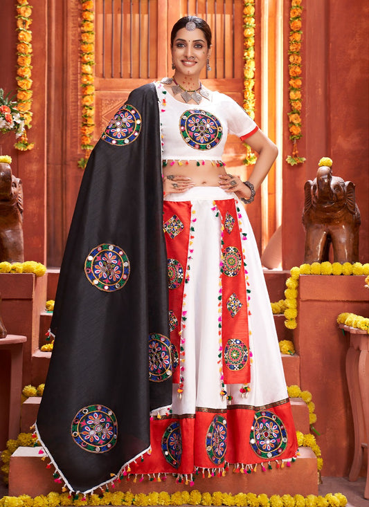 Buttis Art Silk A - Line Lehenga - L0571