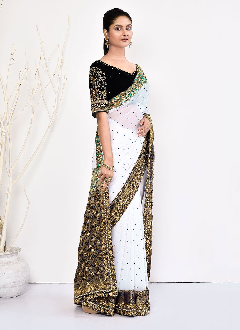 Contemporary Hand Embroidery Georgette Saree - S5499