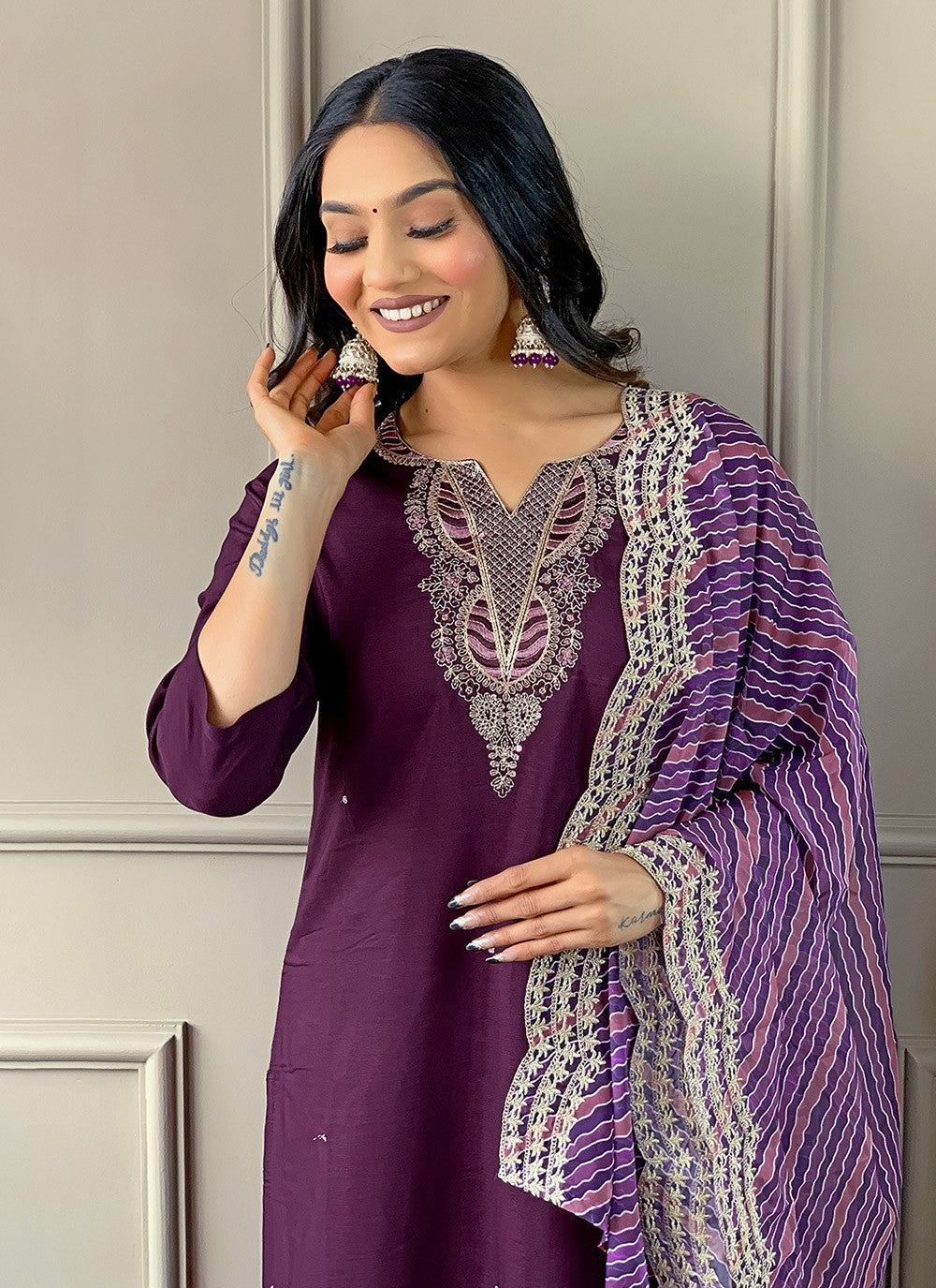 Silk, Viscose Salwar Suit - T3285