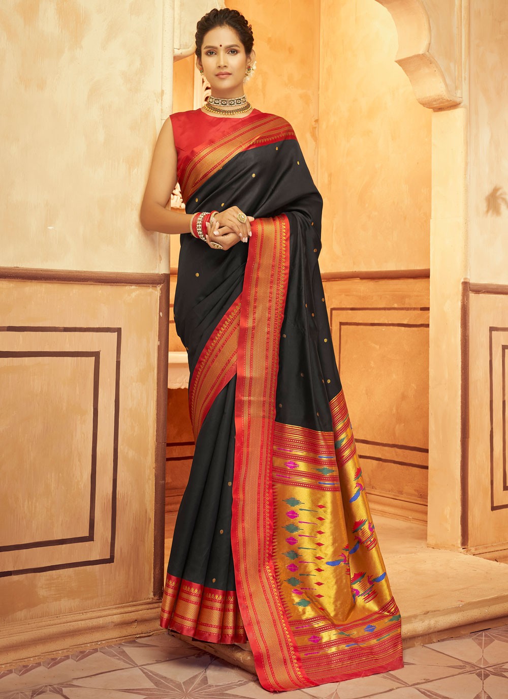 Classic Woven Fancy Fabric Saree - S8959