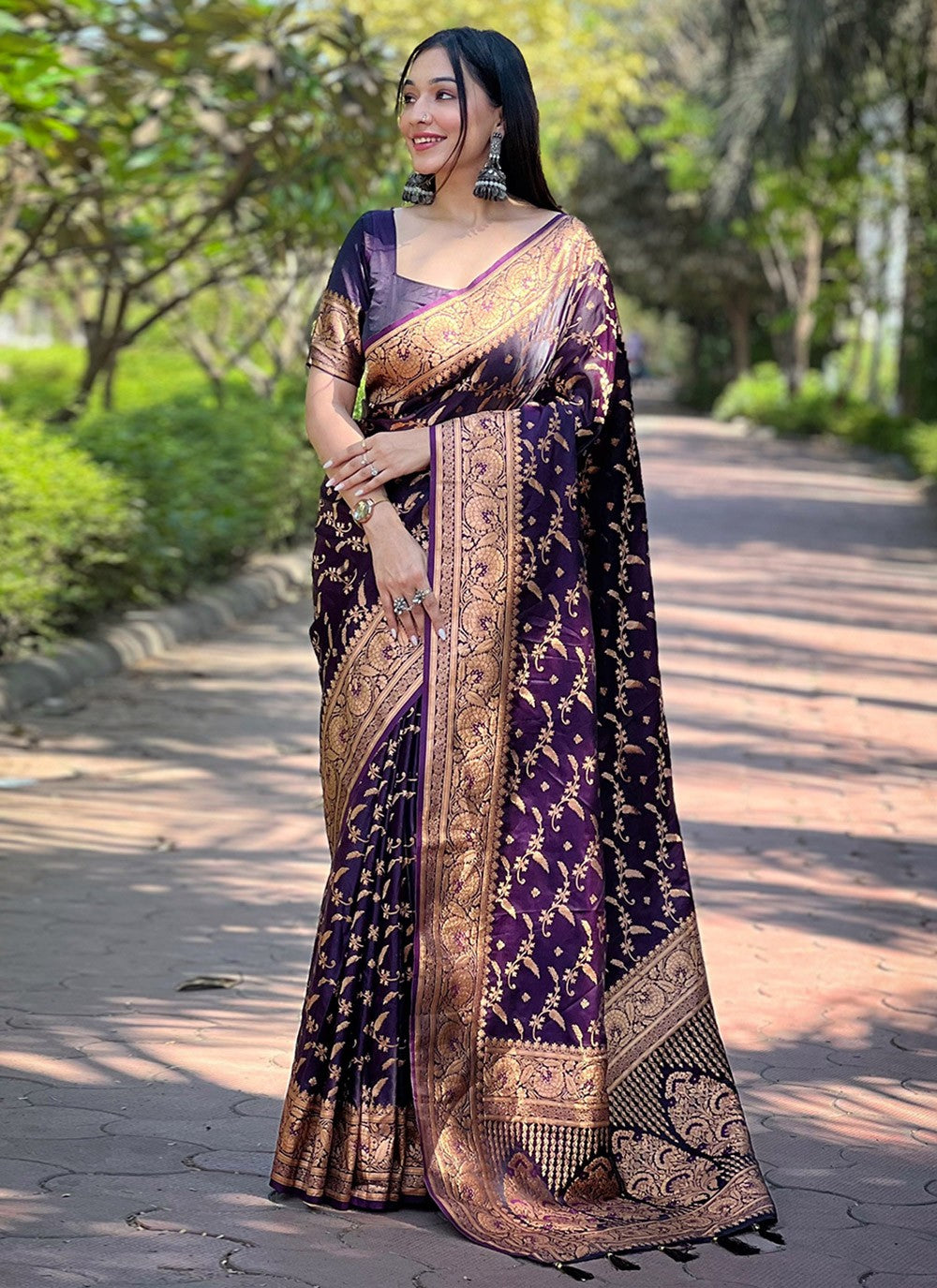 Traditional Woven Banarasi Silk Saree - S8190