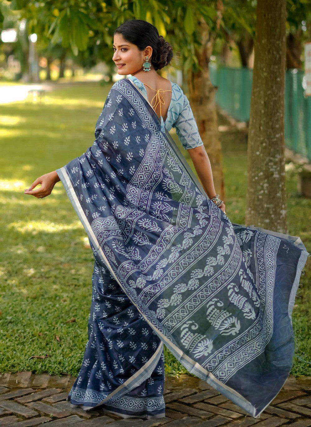 Woven Cotton Saree - S12042