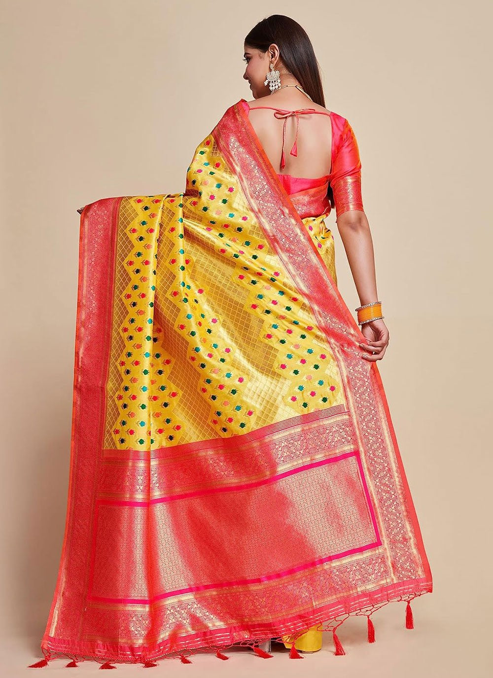 Trendy Woven Kanjivaram Silk Saree - S5008