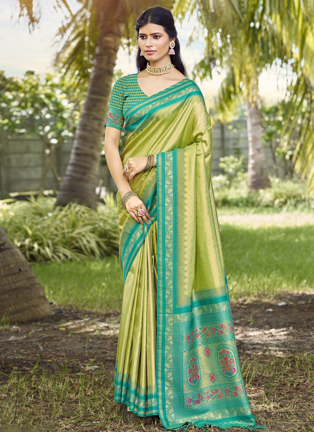 Woven Silk Saree - S12148