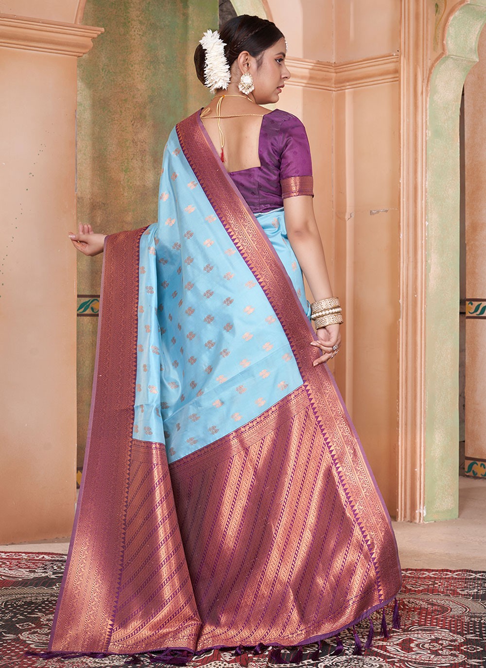 Classic Woven Kanjivaram Silk Saree - S6335