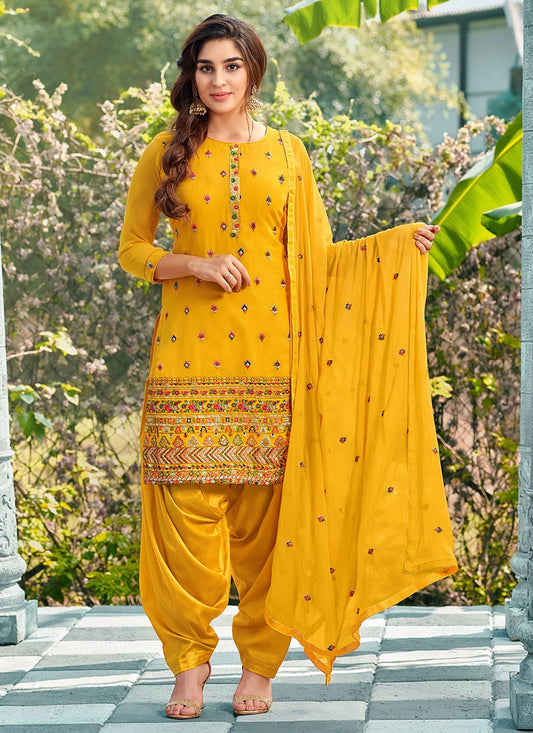 Faux Georgette Salwar Suit - T791