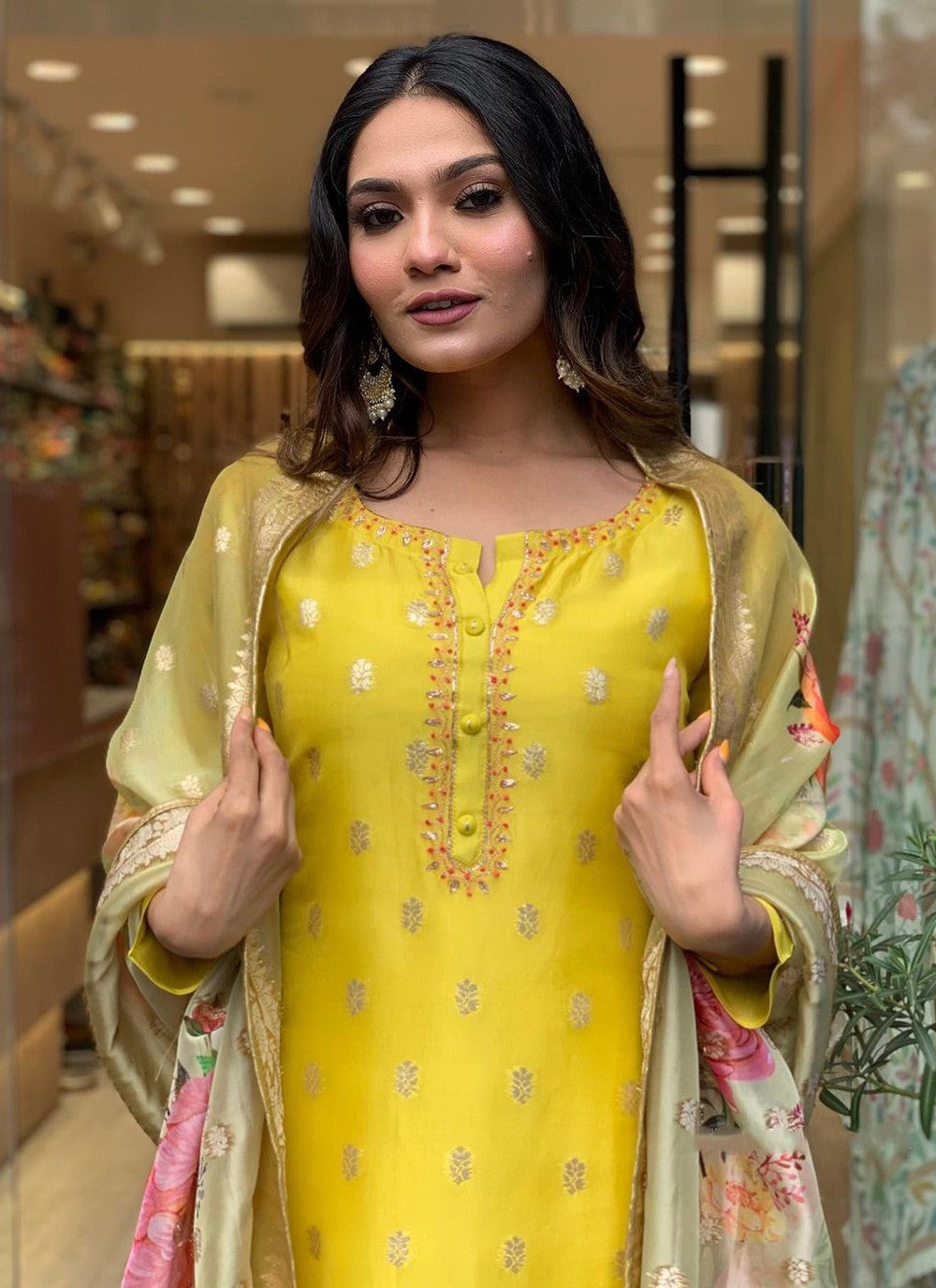 Chanderi , Viscose Salwar Suit - T2644