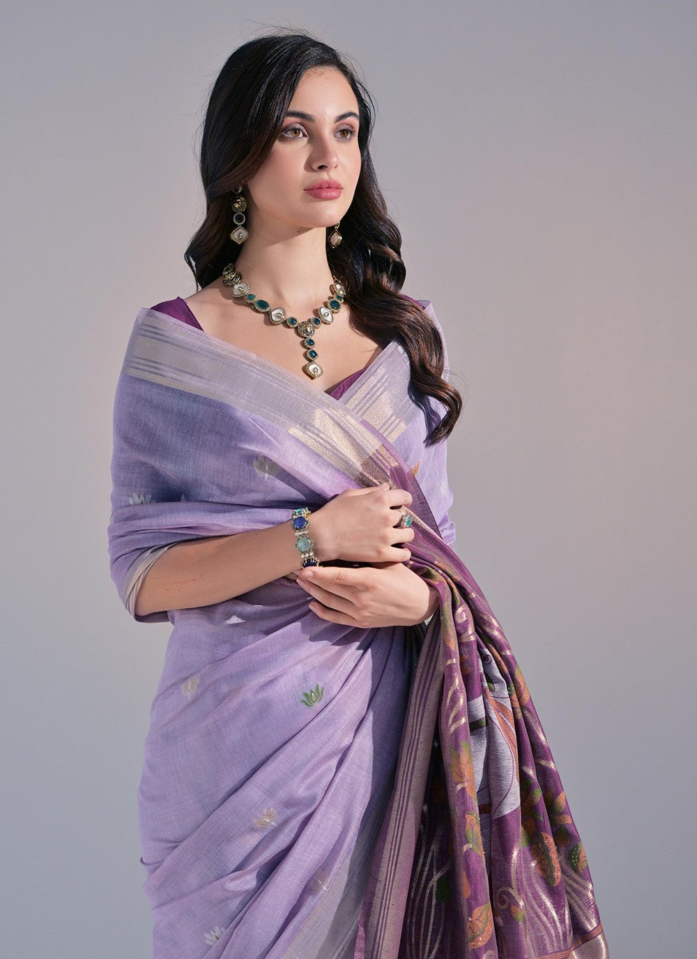 Traditional Weaving Zari Cotton Saree - S8203