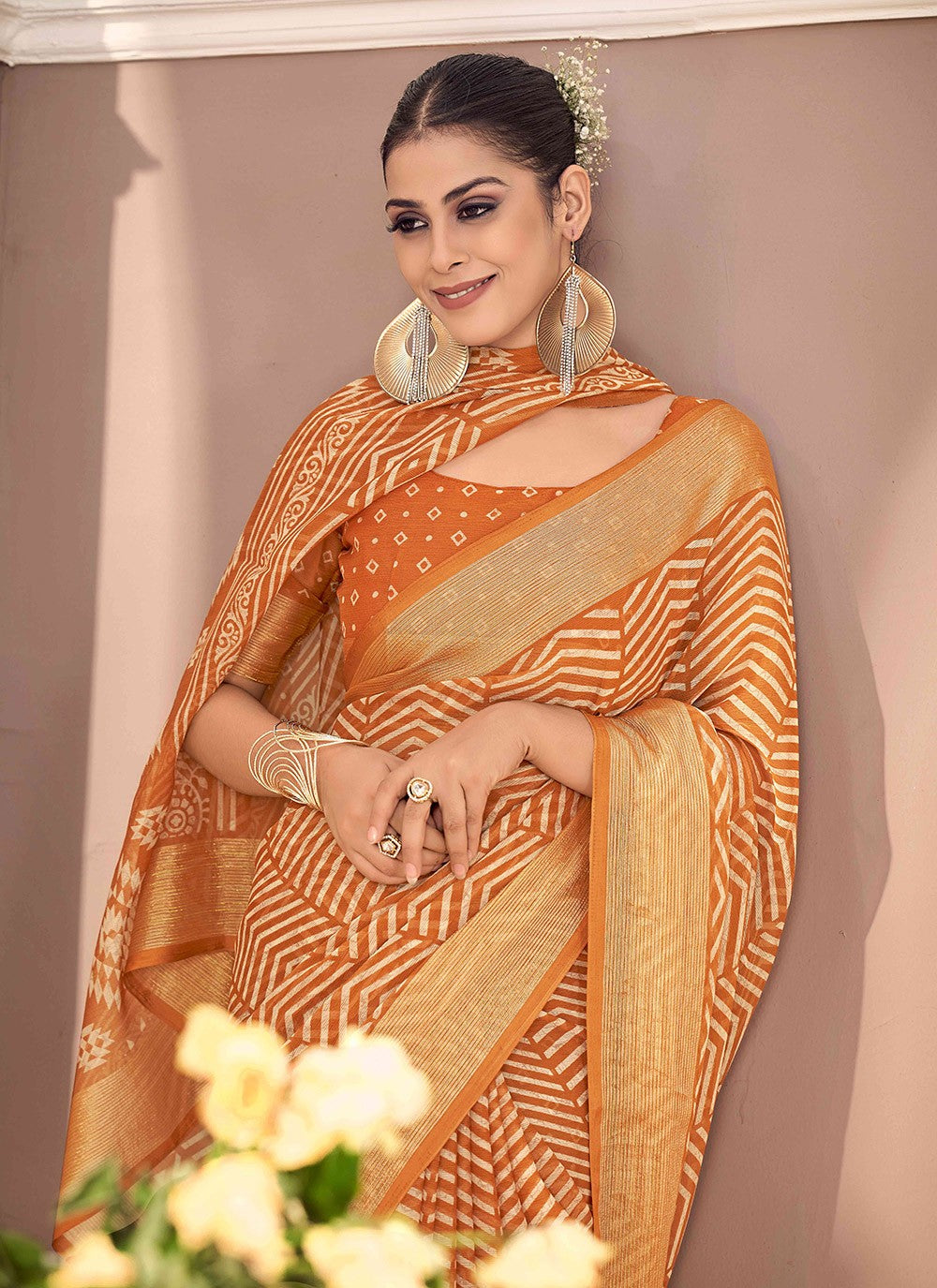 Trendy Printed Chiffon Saree - S8758