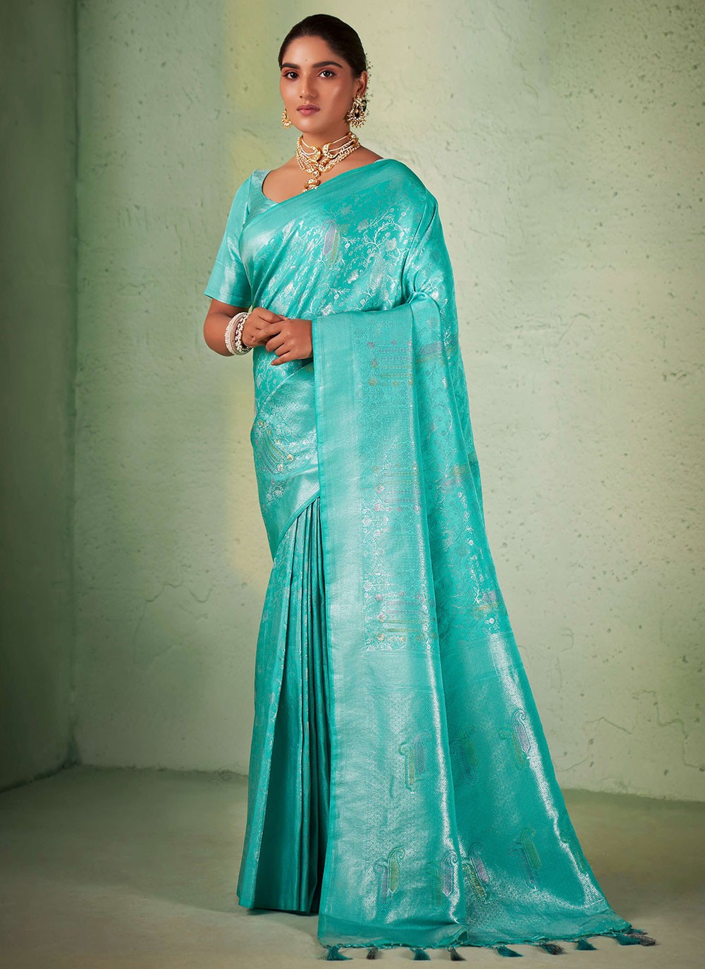 Trendy Weaving Zari Kanjivaram Silk Saree - S2375