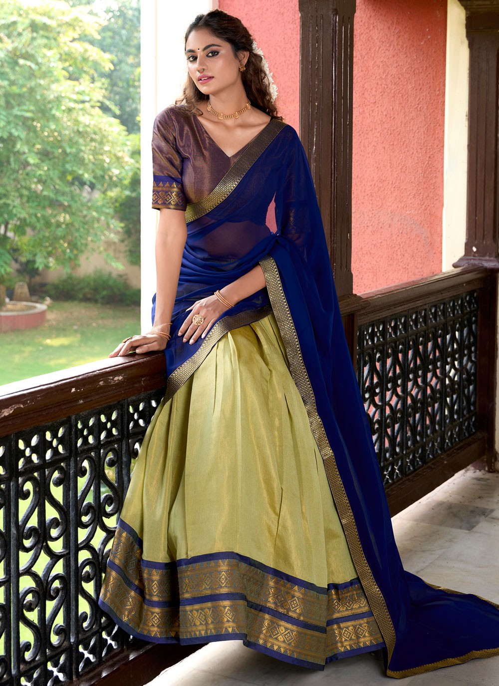 Weaving Zari Kanchipuram Silk A - Line Lehenga - L2927