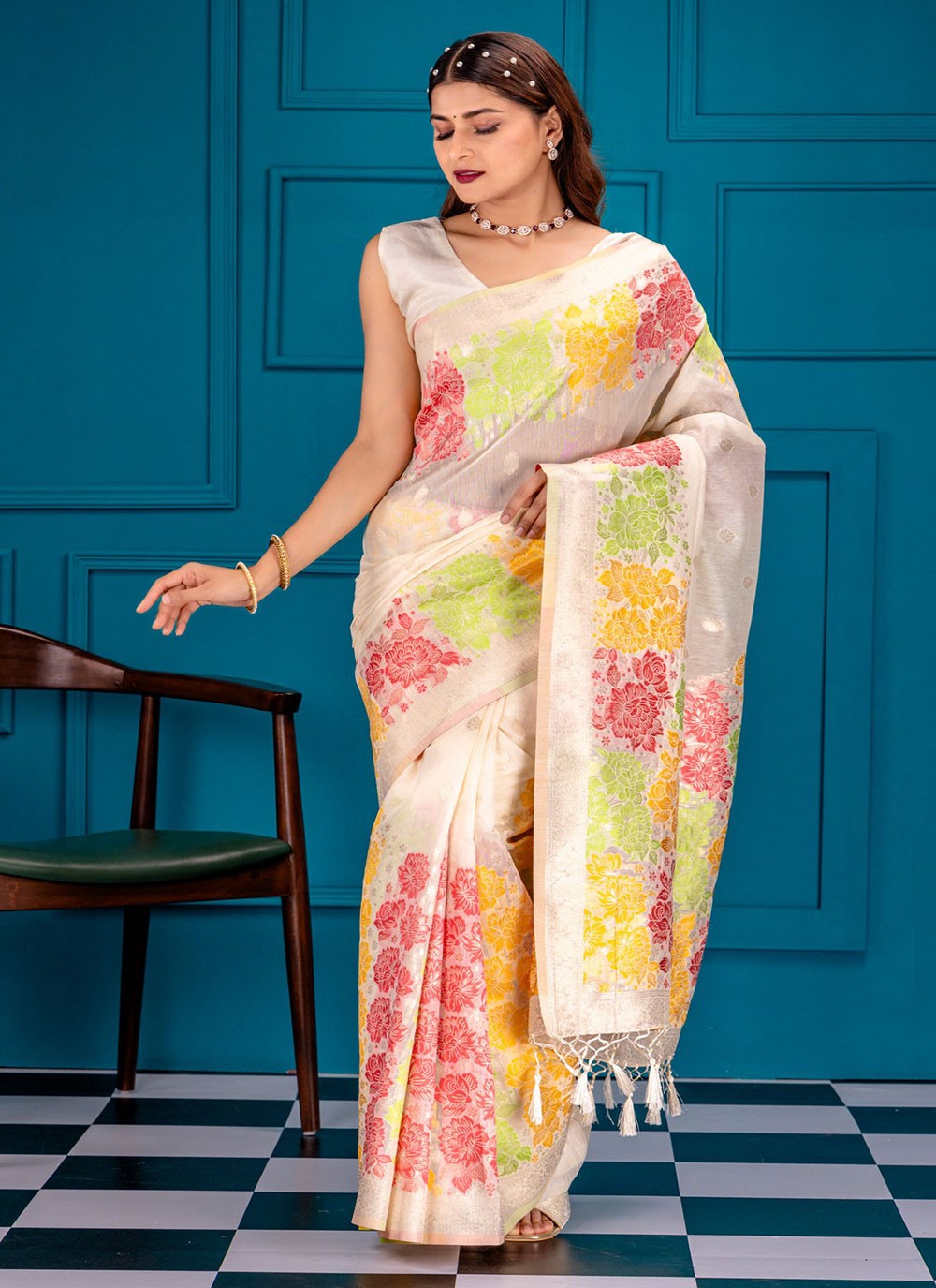 Classic Zari Kanjivaram Silk Saree - S7079